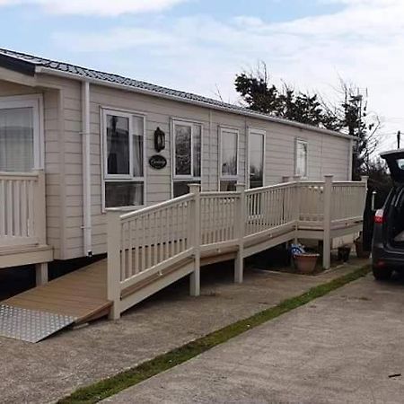 Privately Owned Stunning Caravan Seawick Holiday Park St Osyth Jaywick Sands Εξωτερικό φωτογραφία
