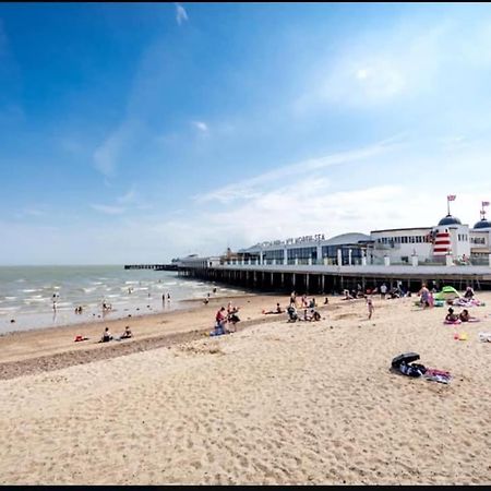 Privately Owned Stunning Caravan Seawick Holiday Park St Osyth Jaywick Sands Εξωτερικό φωτογραφία