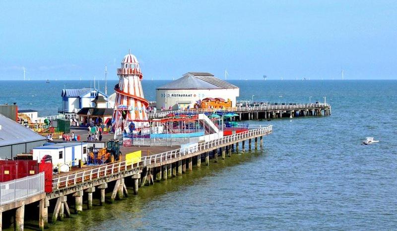 Privately Owned Stunning Caravan Seawick Holiday Park St Osyth Jaywick Sands Εξωτερικό φωτογραφία