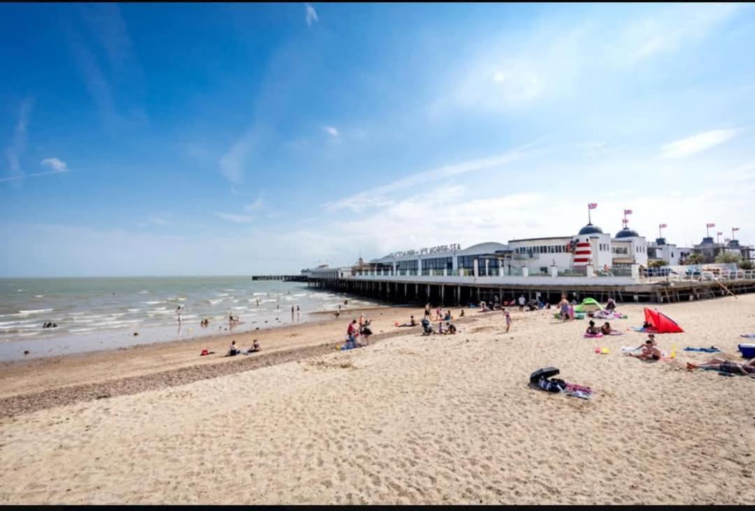 Privately Owned Stunning Caravan Seawick Holiday Park St Osyth Jaywick Sands Εξωτερικό φωτογραφία