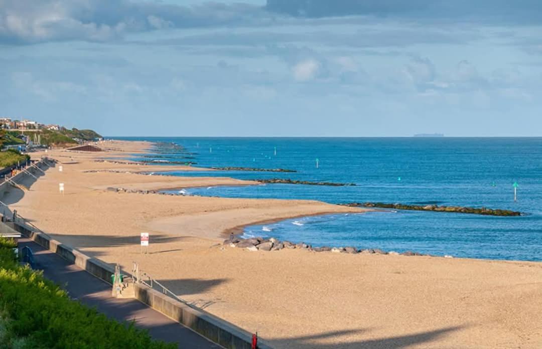 Privately Owned Stunning Caravan Seawick Holiday Park St Osyth Jaywick Sands Εξωτερικό φωτογραφία